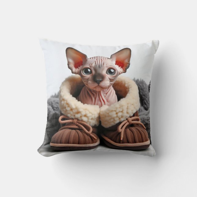 Coussin adorable kitten sphinx in pantoufles (Recto)