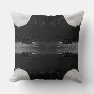 Coussin Affiche vintage de bateau sur la rivière de Guilin