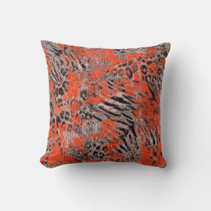 Coussin Africain, tribal. Noir, rouge, gris.