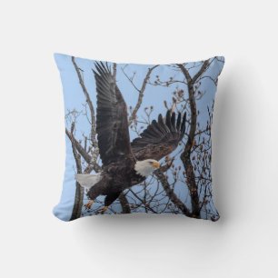 Coussin Aigle à tête blanche décolle