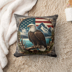 Coussin Aigle Majestic contre le paysage américain