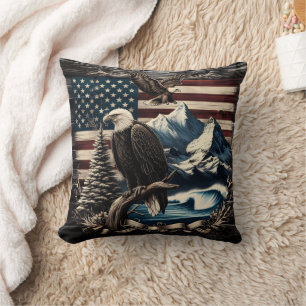 Coussin Aigle majestueux au-dessus du paysage américain à 