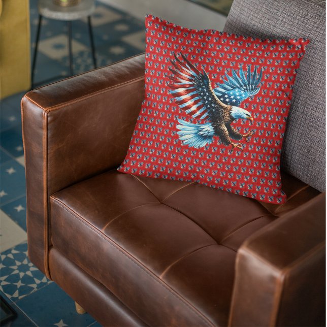 Coussin Aigle Patriotique Américain Rouge Blanc Bleu (Créateur téléchargé)