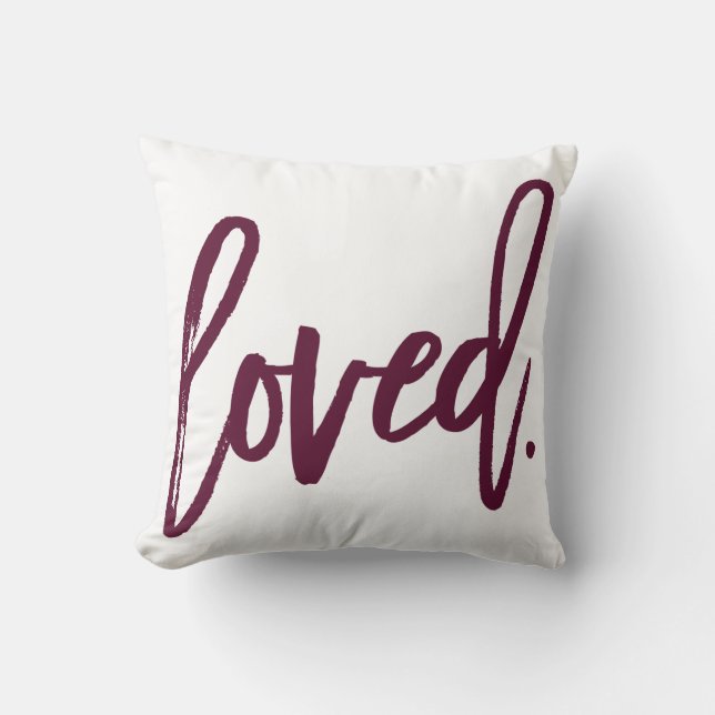 Coussin Aimé. Typographie de script tendance moderne de Bo (Recto)