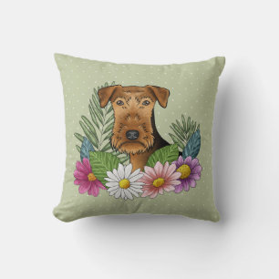 Coussin Airedale Terrier Et Fleurs Colorées D'été Vertes
