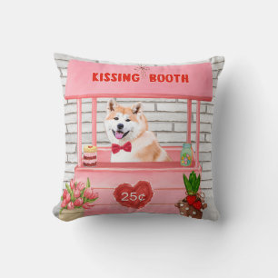 Coussin Akita Chien Valentine's Day Kissing Booth