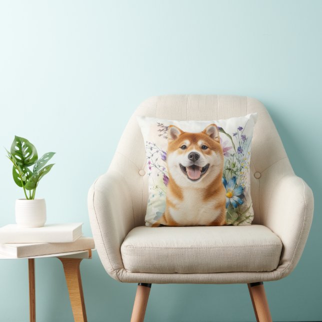 Coussin Akita Shiba Inu Dog with Blue Watercolor Flowers (Chaise)