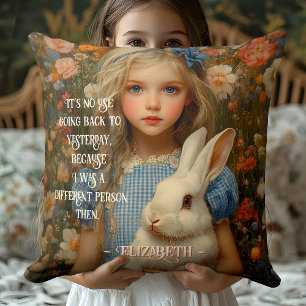 Coussin Alice au pays des merveilles Lapin Blanc Vintage