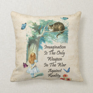 Coussin Alice dans la citation du pays des merveilles