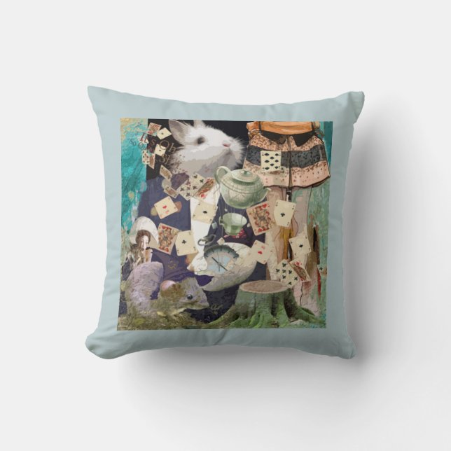 Coussin Alice en collage du pays des merveilles (Recto)