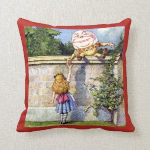 Coussin Alice rencontre Humpty Dumpty au pays des