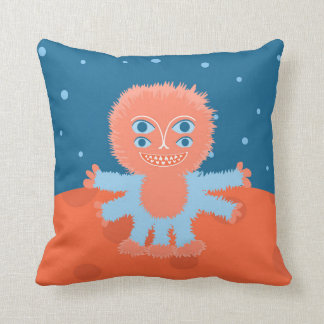 Coussin Alien velu de bande dessinée de Focussian