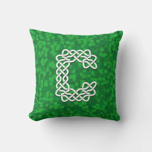 Coussin Alphabet de noeud celtique C