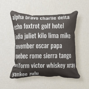 Coussin alphabet militaire