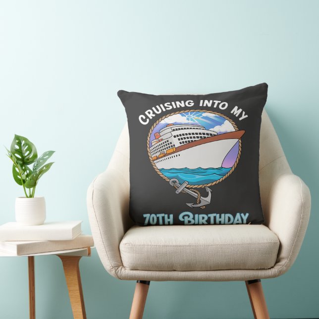 Coussin Amateur de croisière naviguant vers mes 70 ans (Chaise)