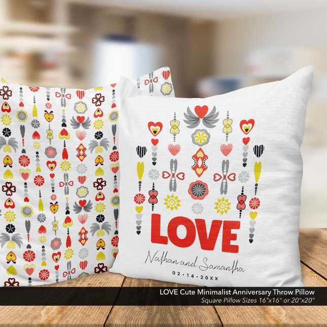 Coussin AMOUR Cute Minimaliste Anniversaire (LOVE Cute Minimalist Throw Pillow with Hearts & Flowers: Customize Your Names & Anniversary Date.
)