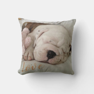 Coussin Amour Sleeping Bulldog Puppy