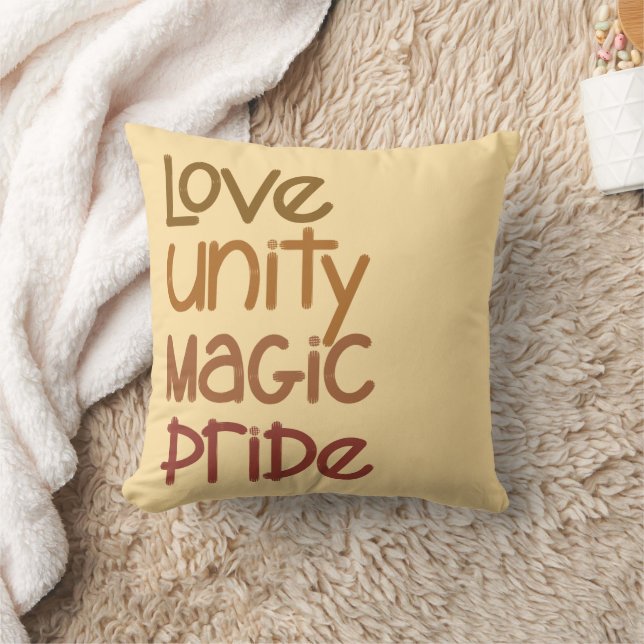 Coussin Amour Unité Magique Fierté Noir (Couverture)