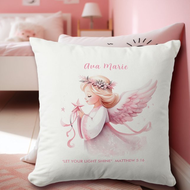 Coussin Ange de Noël rose Bible Verse Nom Nursery Cadeau (pink christmas angel throw pillow personalized name bible verse baby shower gift granddaughter)