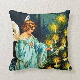 Coussin Ange décorant l'arbre de Noël
