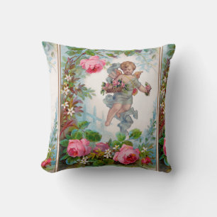 COUSSIN ANGE ROMANTIQUE RASSEMBLANT ROSES ET FLEURS ROSES
