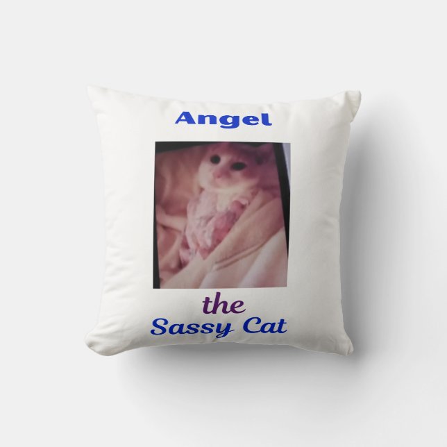 Coussin Angel the Sassy Cat Pillow (Recto)