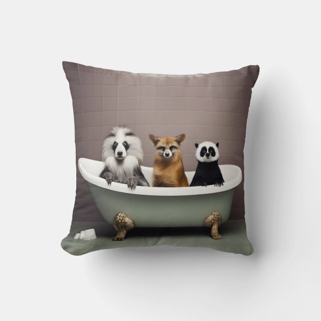 Coussin Animaux amusants assis dans la baignoire dans la s (Recto)
