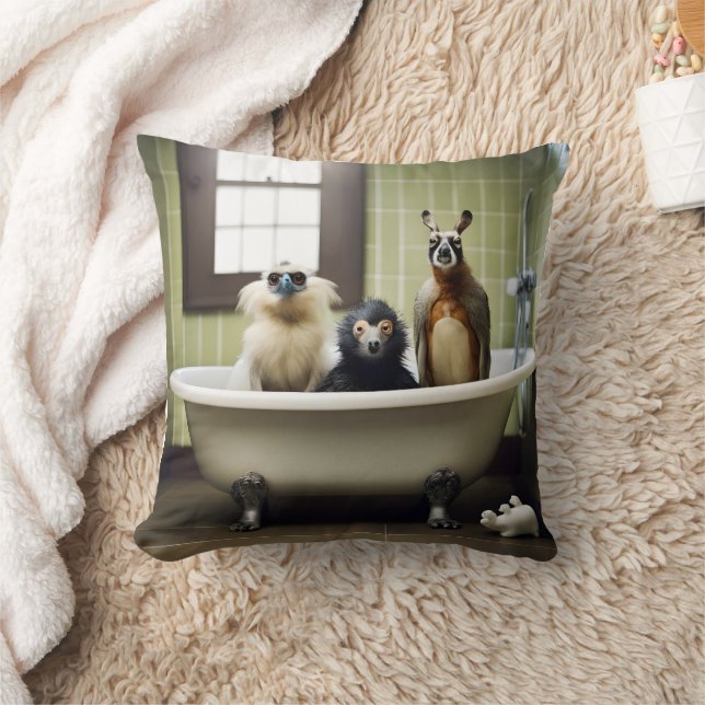 Coussin Animaux amusants dans la salle de bain (Couverture)