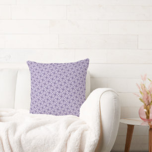 Coussin Anneaux entrelacés lilas de style design sans cout