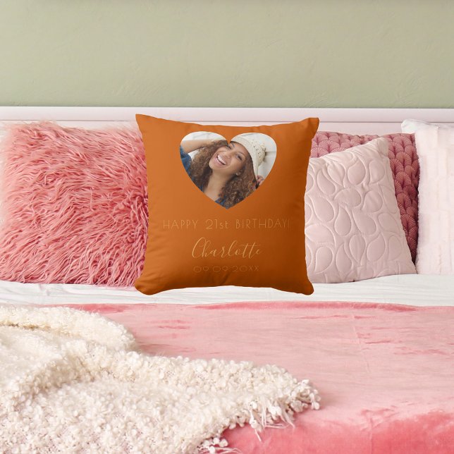 Coussin Anniversaire brûlé orange nom de la photo script (Créateur téléchargé)