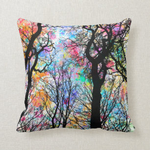 Coussin Aquarelle arc-en-ciel, silhouettes noires