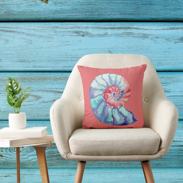 Coussin Aquarelle Nautilus Shell en bleu corail et gris (Créateur téléchargé)