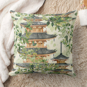 Coussin Aquarelle Pagode asiatique dans paysage verdoyant 