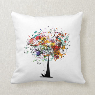Coussin Arbre coloré n butterfly.png d'aquarelle