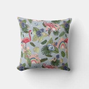 Coussin Arcs-en-ciel et flamants roses dans les feuilles t