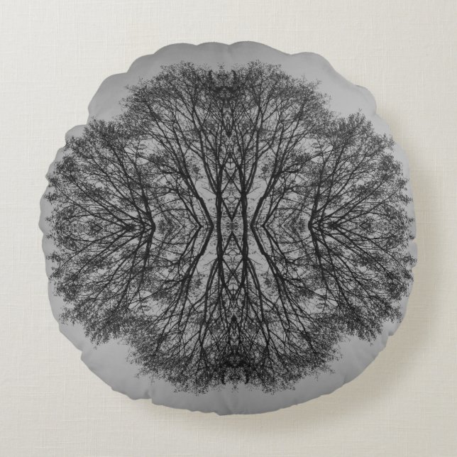 Coussin arrondi de réflexion d'arbre monochrome (Devant)