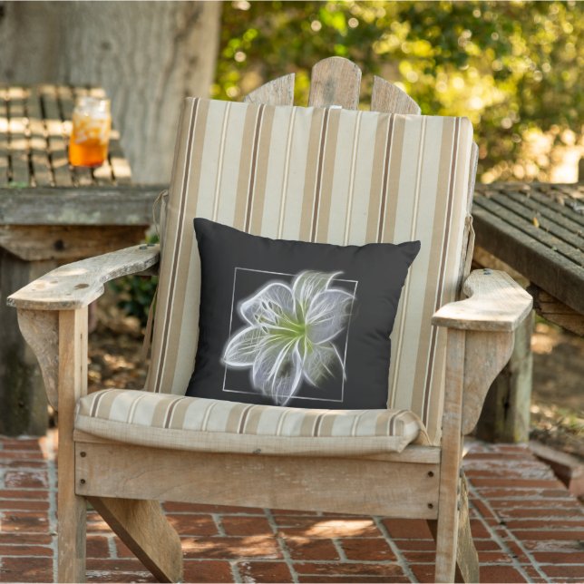 Coussin Art fractal de lys blanc époustouflant sur fond no (Chaise)
