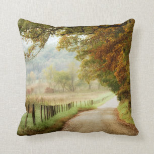 Coussin Automne sur une route de campagne