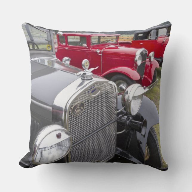 Coussin automobiles Ford antiques (Recto)