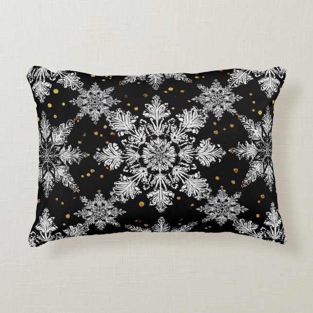 ❄️ Coussin avec accent noir en forme de flocon de  (Devant)