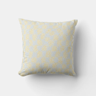 Coussin avec motif chèque.