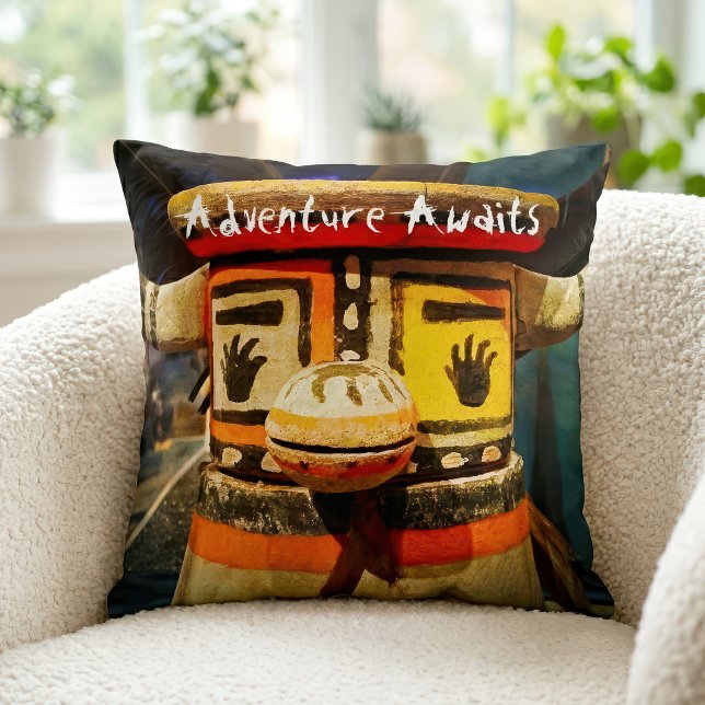 Coussin Aventure de photo de poupée Kachina attend les aud (Créateur téléchargé)
