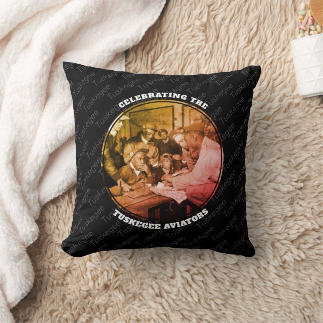 COUSSIN AVIATEURS DE TUSKEGEE (Couverture)