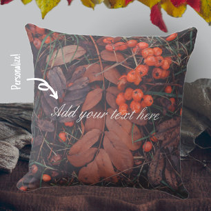 Coussin Baies rouges et feuilles d'automne brunes