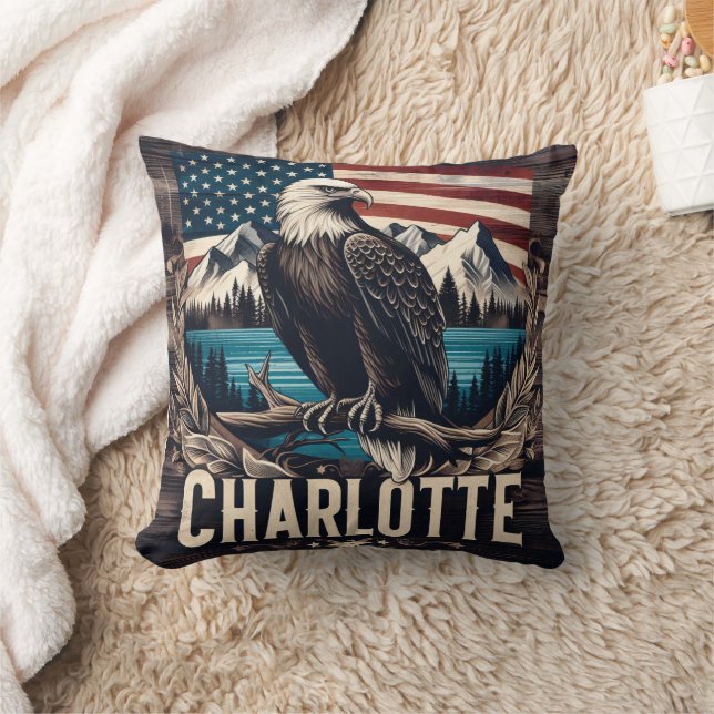 Coussin Bald Eagle Surplombant Charlotte Avec Montagnes (Couverture)