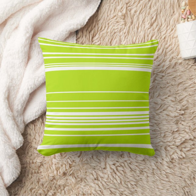 Coussin Bandes complexes en vert citron et blanc (Couverture)