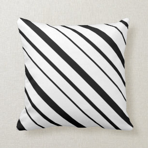Coussin Bandes graduées en noir et blanc