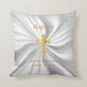 Coussin Baptême d'hiver sur la satin blanche
