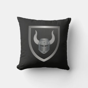 Coussin Barbarian Shield Logo – Viking Warrior Emblem