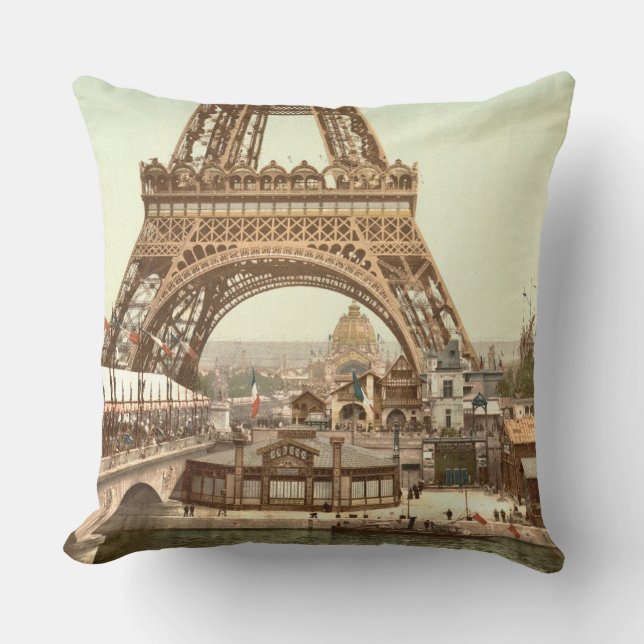 Coussin Base de Tour Eiffel, Paris, France (Recto)